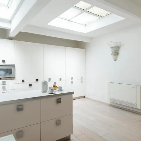 The Great Beauty Apartment