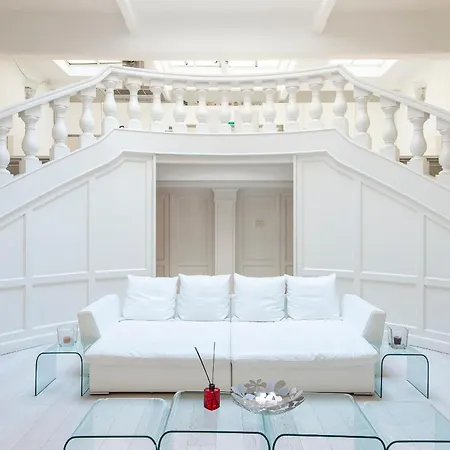 The Great Beauty Apartment