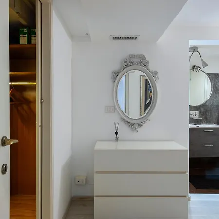 The Great Beauty Apartment