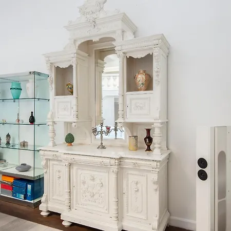 The Great Beauty Apartment